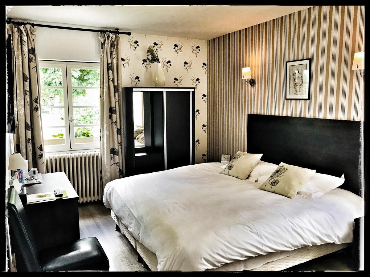 Logis Hotel La Foret Senonches Exteriér fotografie