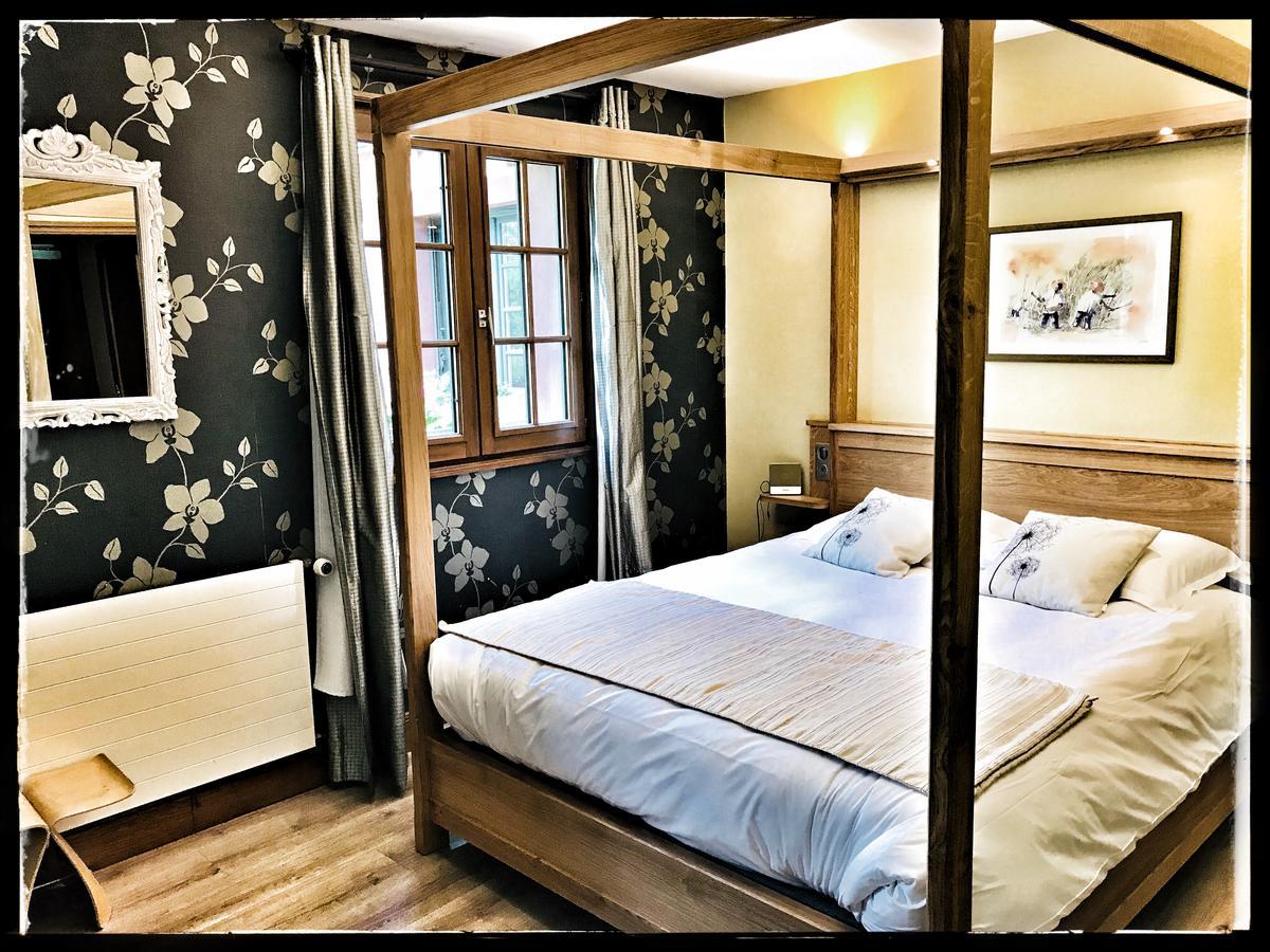 Logis Hotel La Foret Senonches Exteriér fotografie